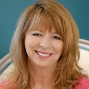 Meet your Posher, Lynda